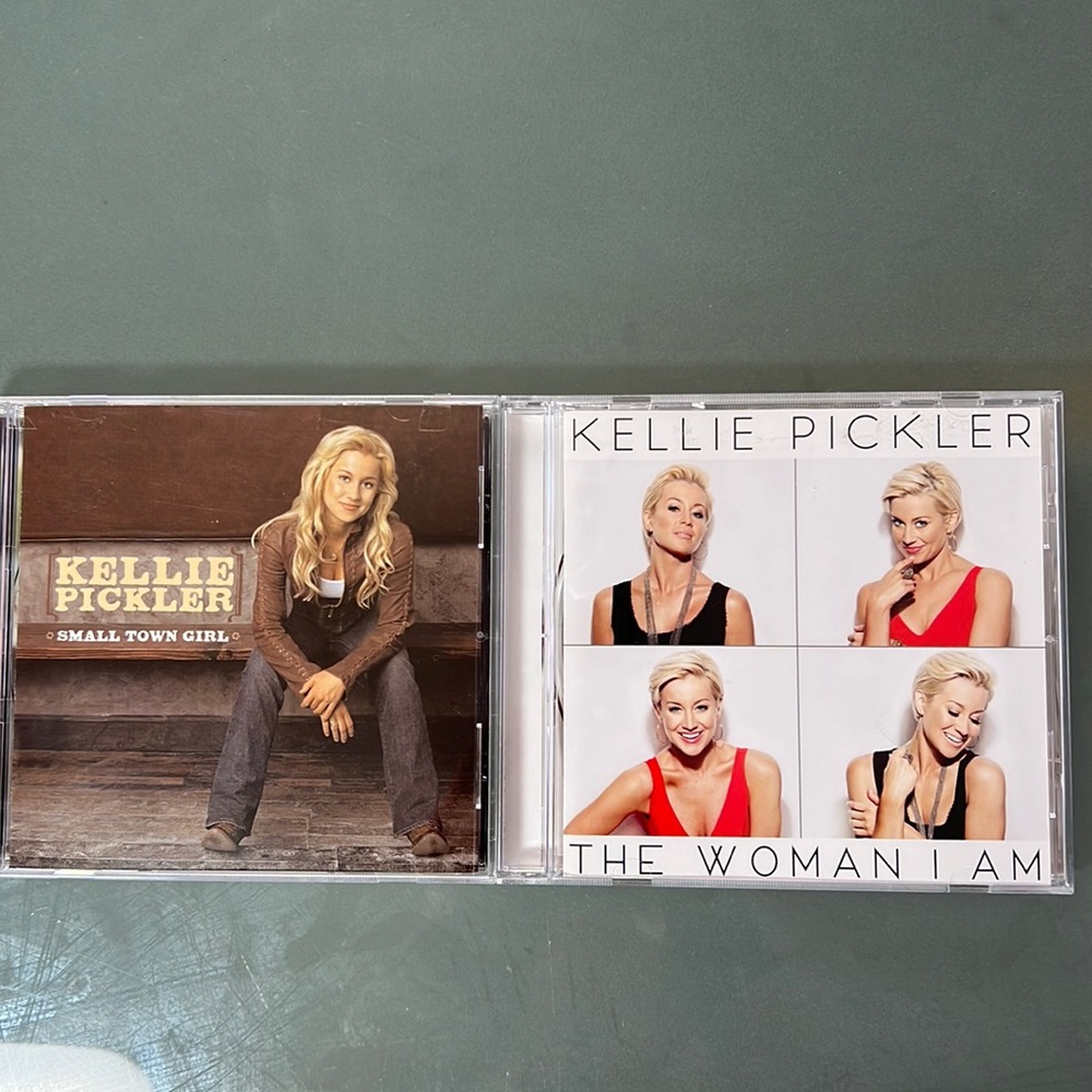 Kellie Pickler CD’S